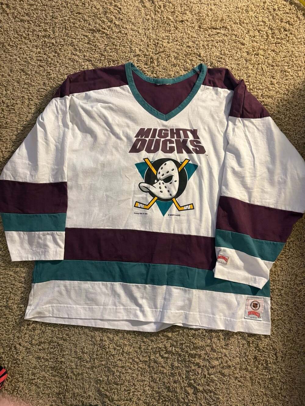 Vintage 90s Nutmeg Mills Anaheim Mighty Ducks NHL Hockey Long Sleeve Jersey